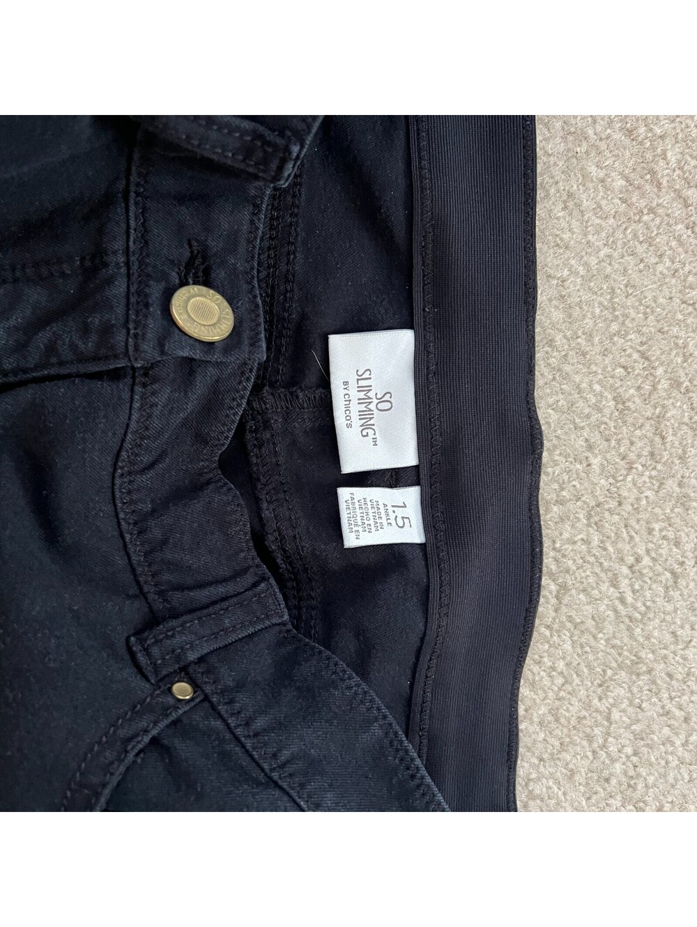 Chico Jeans Size 1.5 (10) Black Zip Pocket Stretch 25.5" Ins